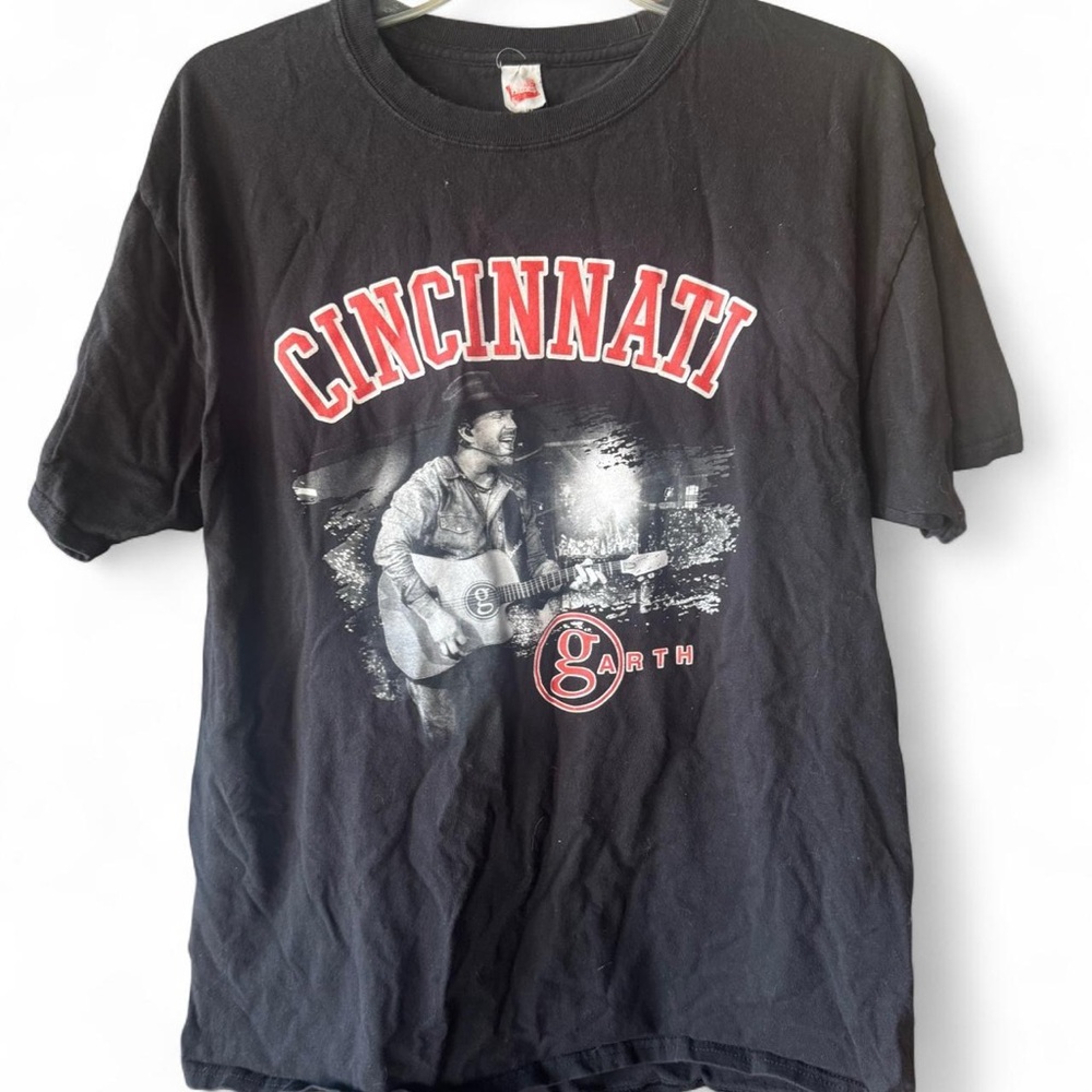 Cincinnati Graphic Black T-Shirt